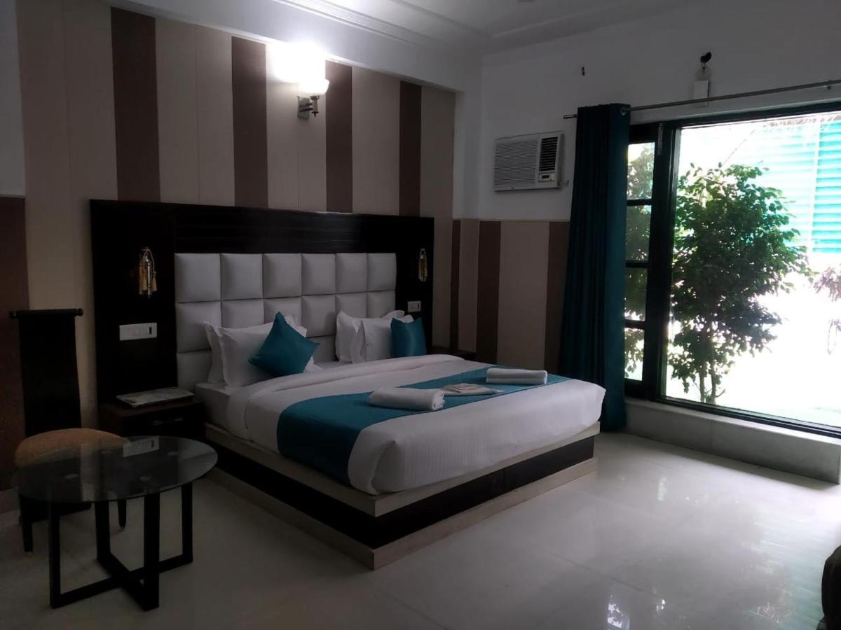Hotel Rishikesh Inn By Rfh Εξωτερικό φωτογραφία